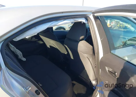 2022 Toyota Corolla Le z USA, uszkodzony, nr VIN 5YFEPMAE1NP358448